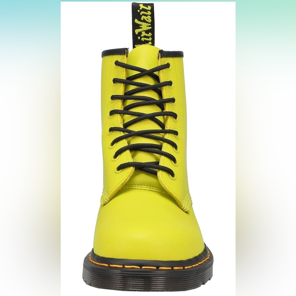 Dr. Martens NWT 1460 Women's Sz 8 (EU 39) Leather Lace Up Boots- Sulphur Yellow